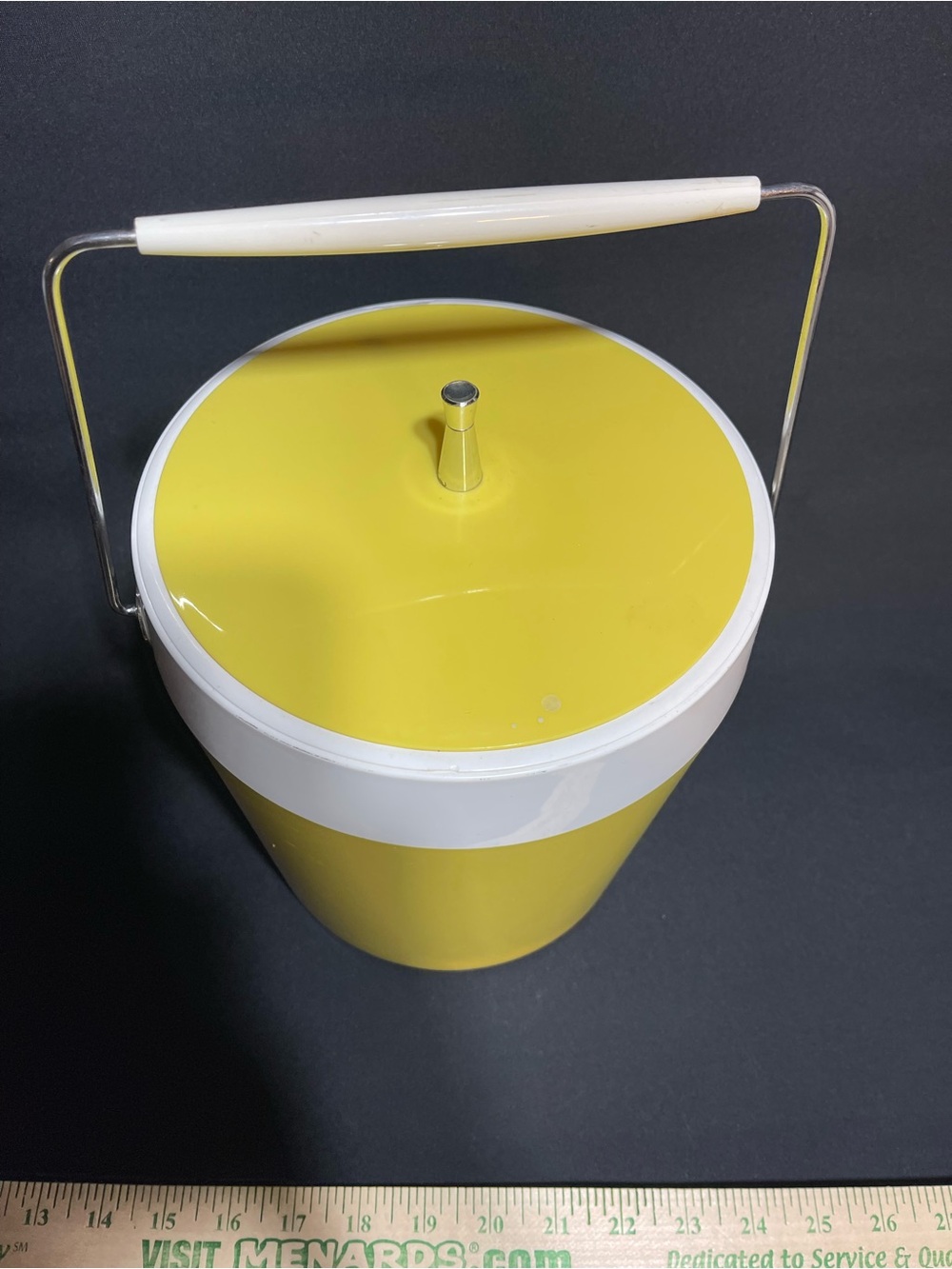 Mid Century Vintage 70's Bright Yellow Lucite Ice Bucket Lid - Picture 11 of 11